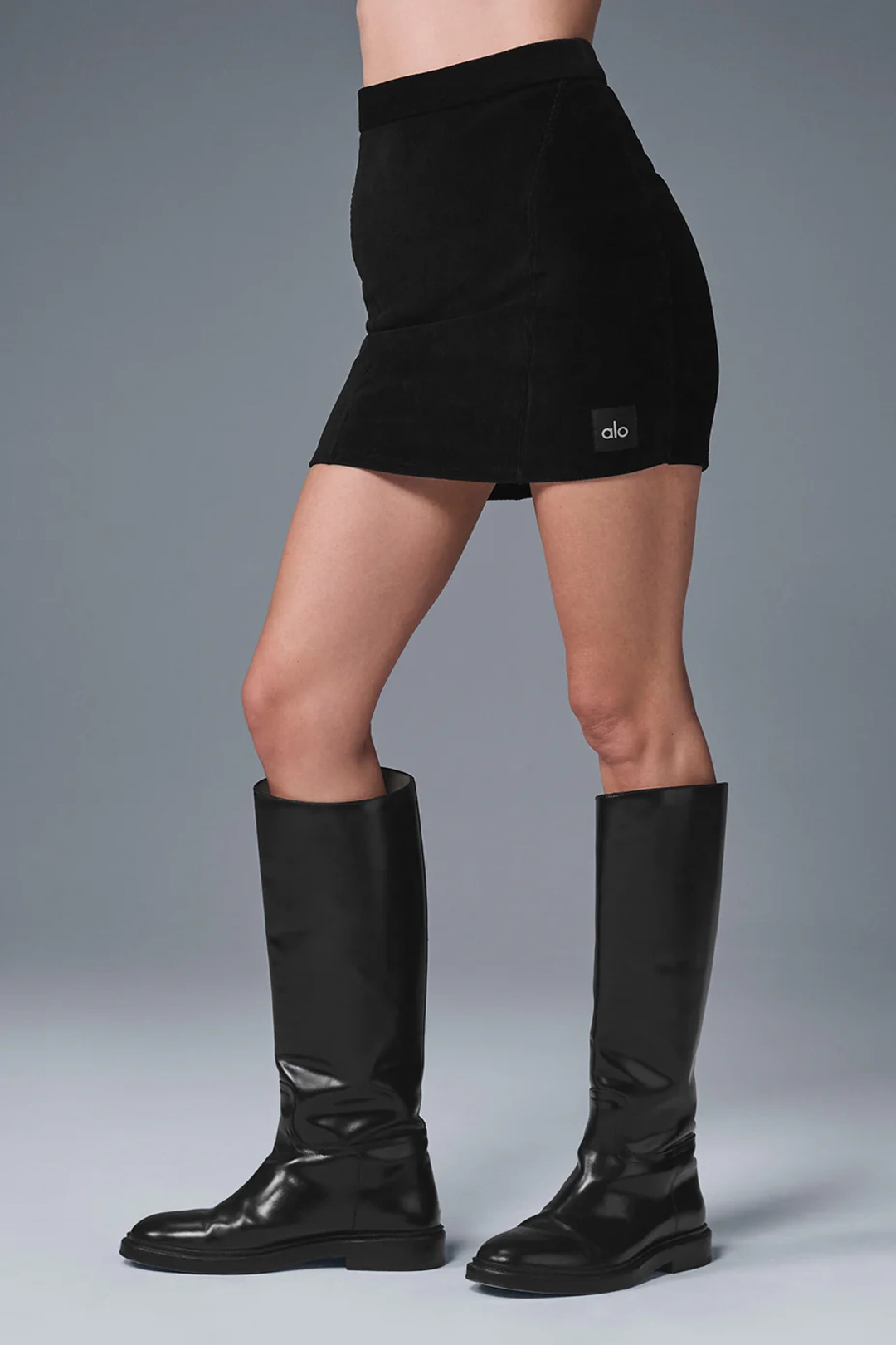 알로요가 Micro Corduroy Winter Break Mini Skirt - Black 상품 이미지 1