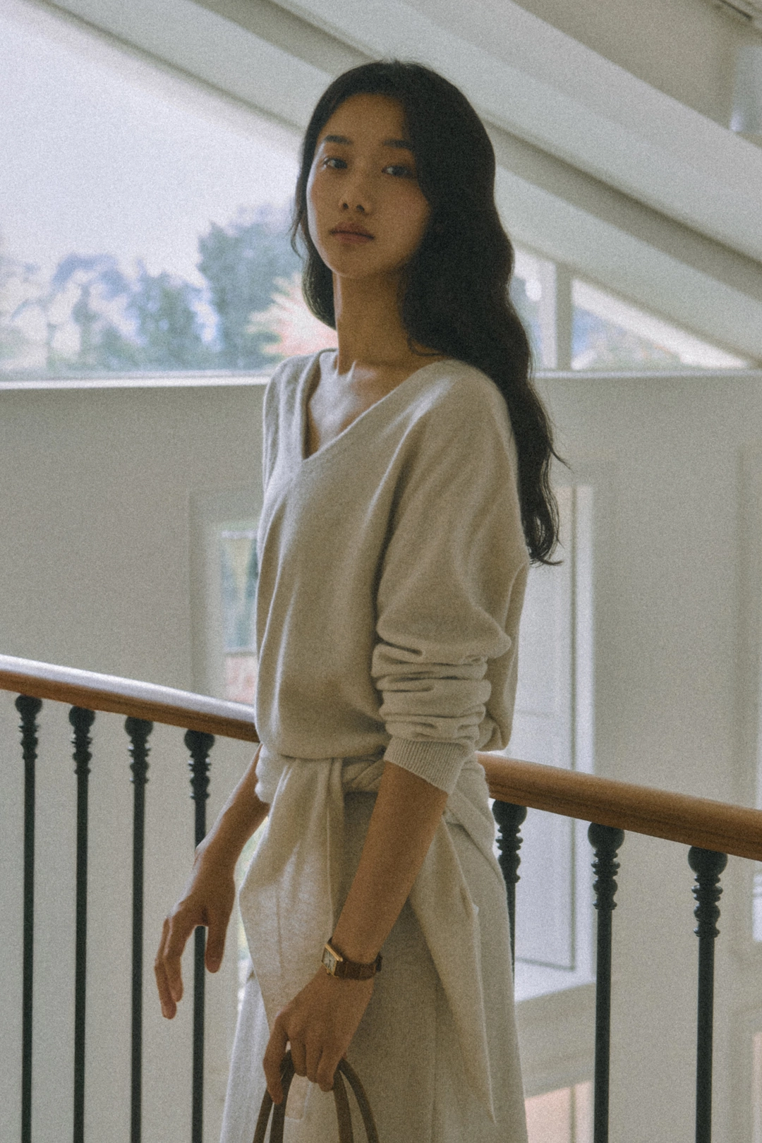 세이지먼트 HOPE CASHMERE V-NECK KNIT_OATMEAL 상품 이미지 2
