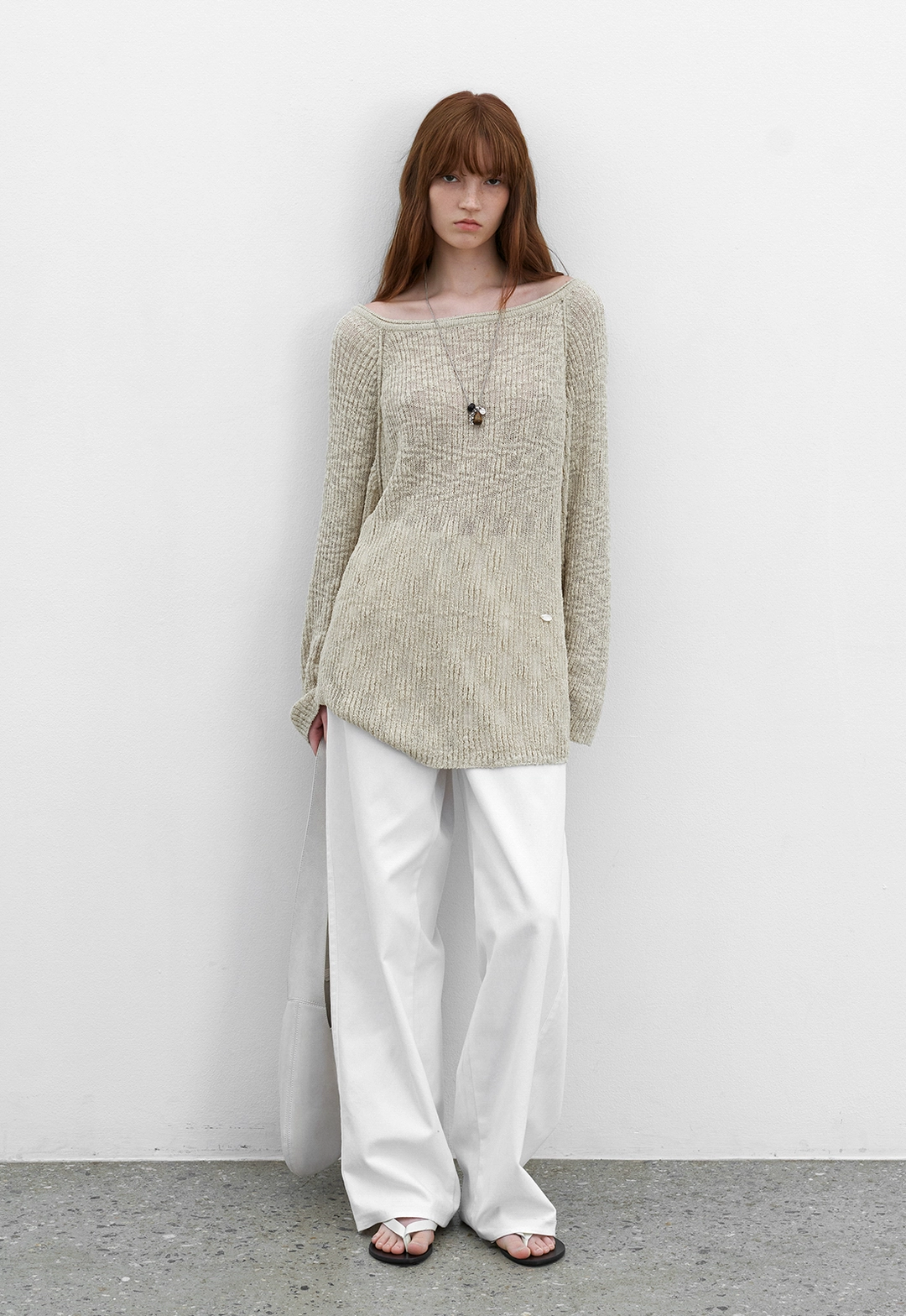 아뜰리에 나인 (T-7187)SLUB YARN BOLD RIBBED ONE OFF SHOULDER KNIT 상품 이미지 2