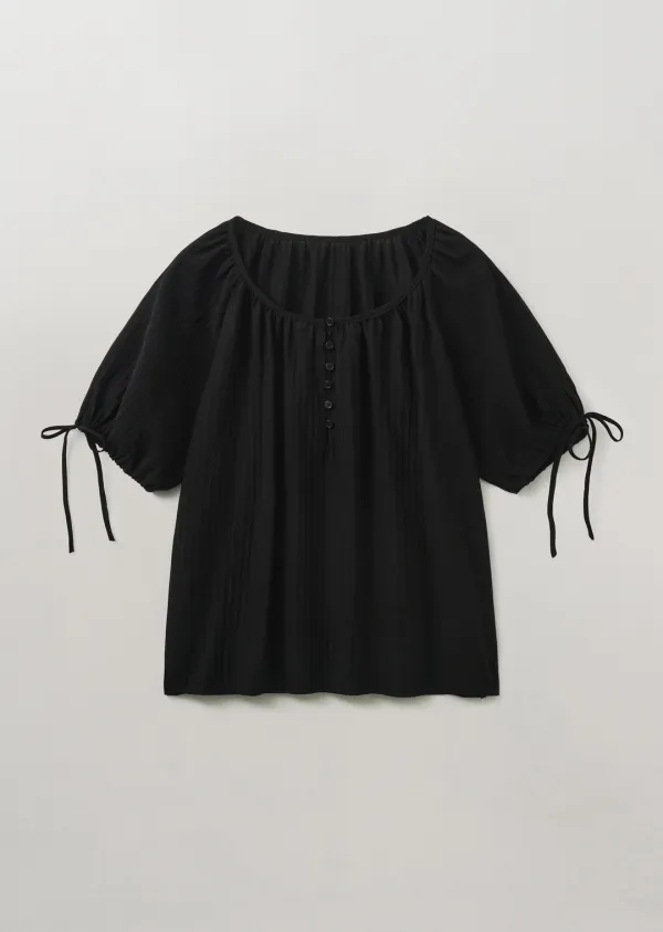 SHIRRING BUTTON BLOUSE (moat black)