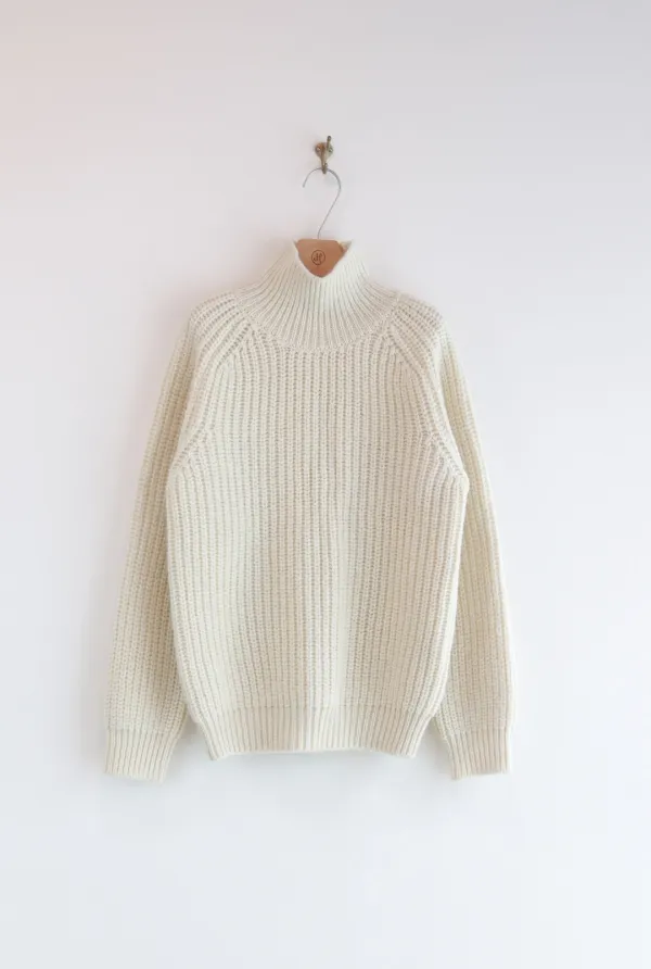 TONKA PULLOVER ( COCONUT MILK )