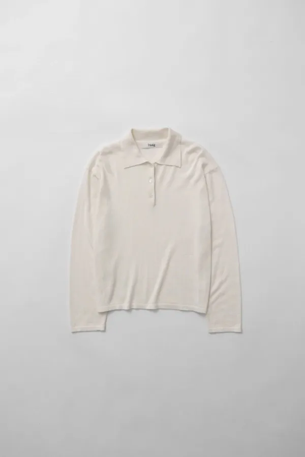 a flow polo knit (white)