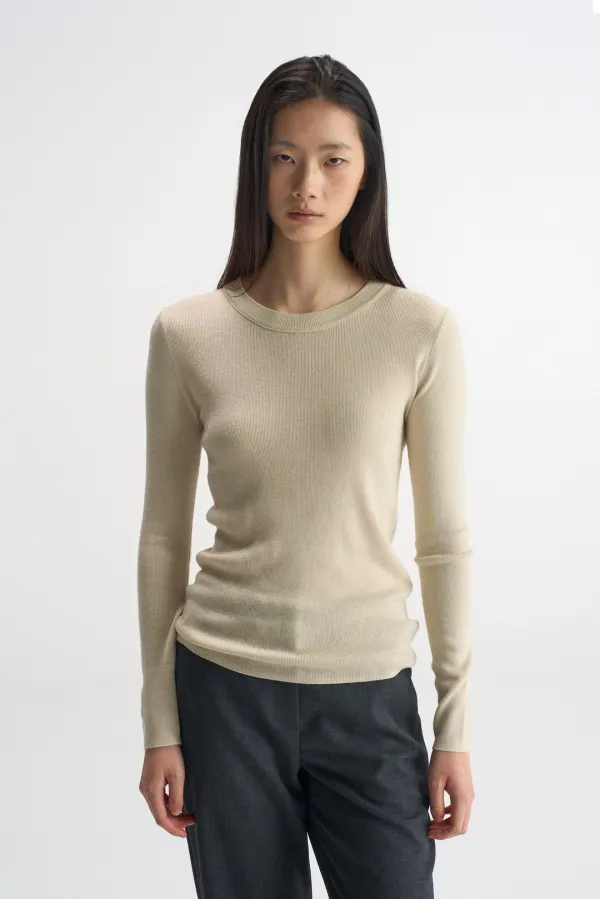 Essential Round-Neck Knit_Beige