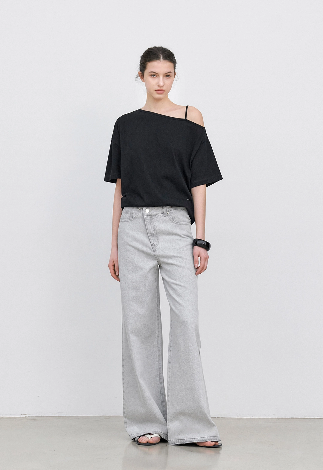 아뜰리에 나인 (PT-5768)TWO BUTTON SUMMER UNBAL DENIM PANTS 상품 이미지 2