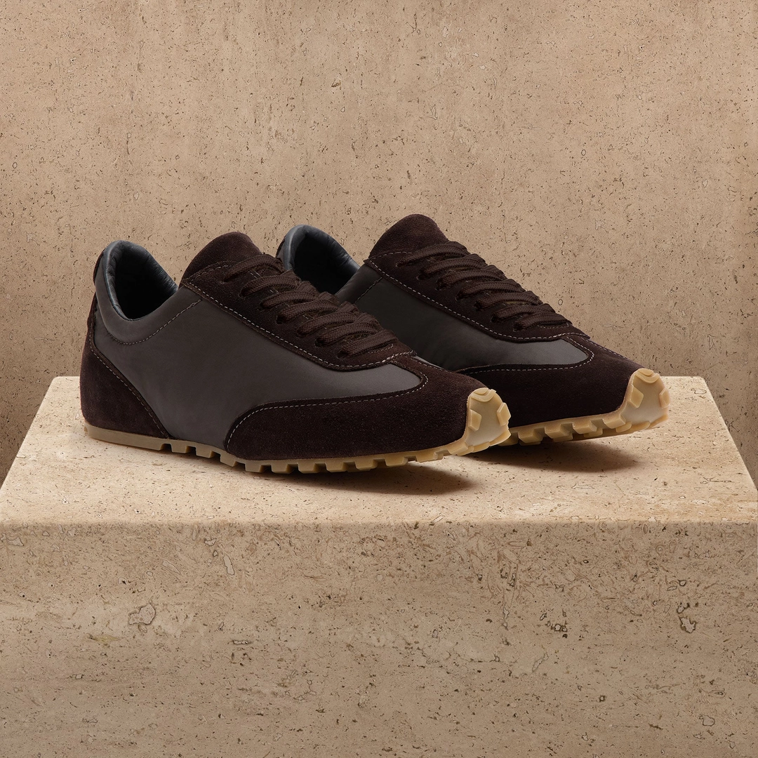 제임스펄스 Women's Suede Mixed Media Sneaker - Chocolate 상품 이미지 1