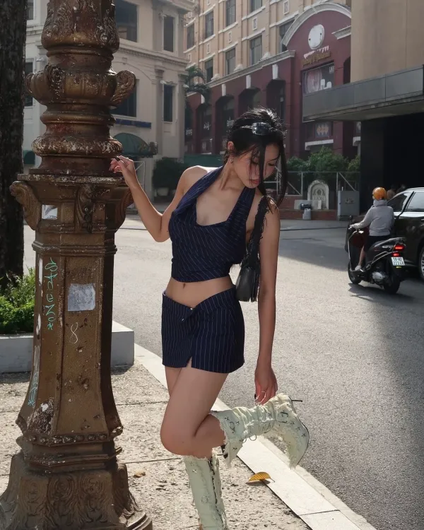 @ddraebbDraping Halter Top (Navy)Hailey slit skirt (Navy)