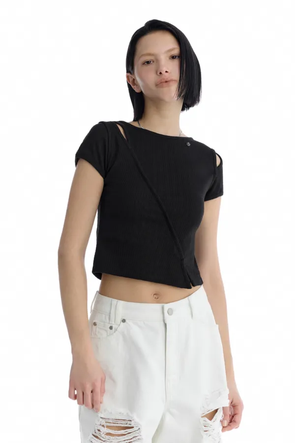 Slim-Fit Slit Ribbed T-Shirt [ Black ]