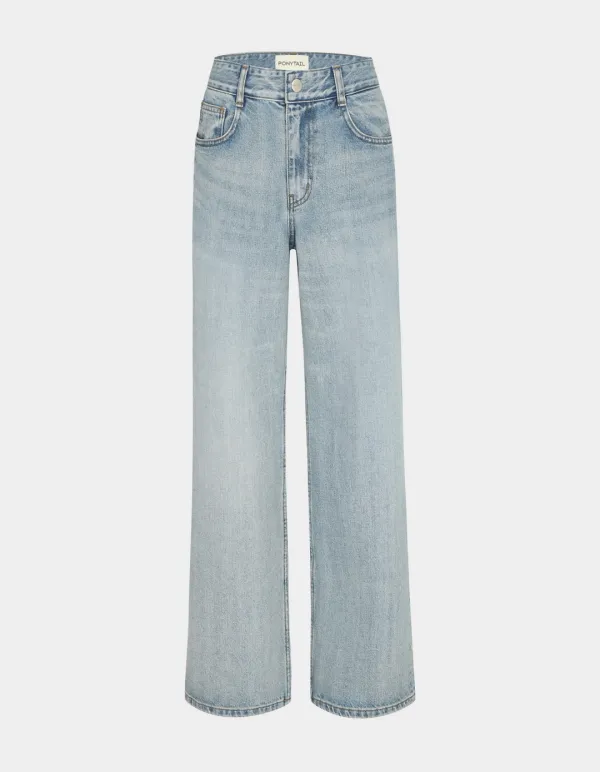 [ XS, S, M - 바로 배송 & L - 6/8(월) 순차배송 ] Born BELLA Loose-fit Jeans (Pale Blue)