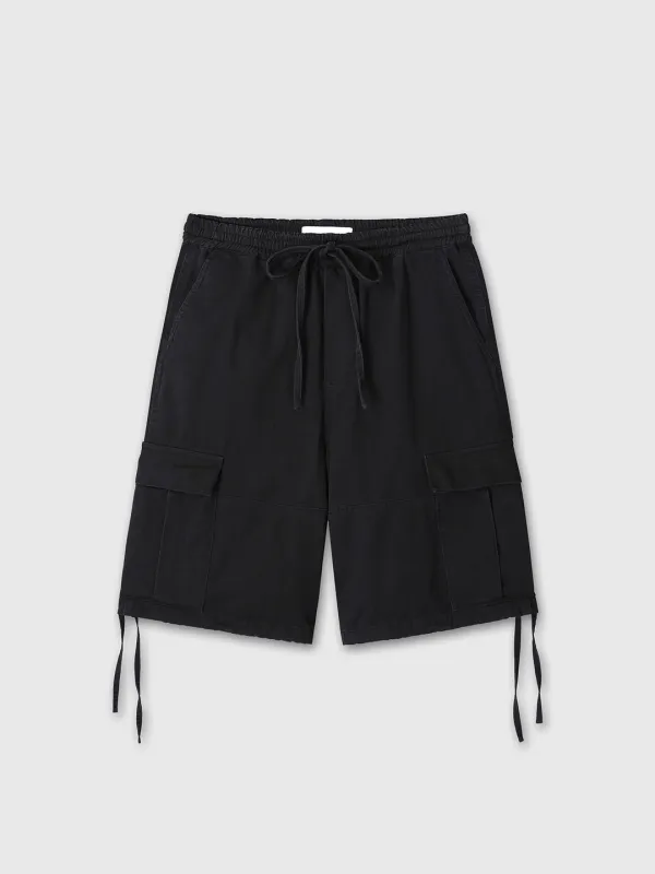 (W) GARMENT-WASHED CARGO SHORTS_ BLACK