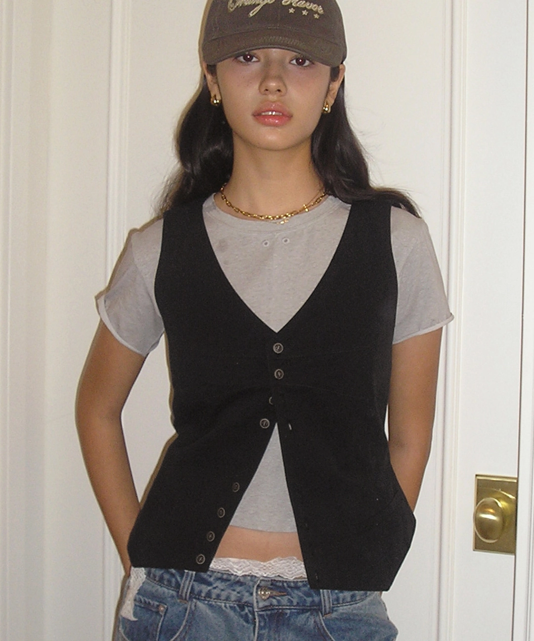 비터셀즈 Lauryn V Neck Vest-Black 상품 이미지 2