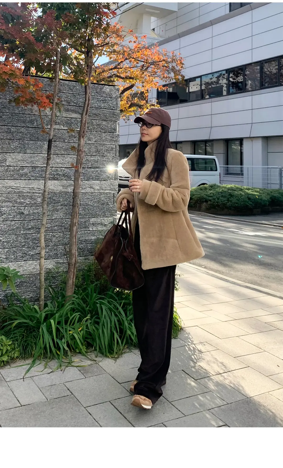 칙스라벨 세브르 하이넥 플레어 코트 (Faux Fur) - Beige 상품 이미지 2