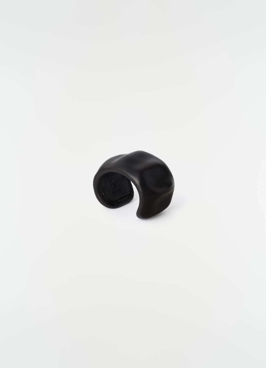 르메르 CARLOS CUFF IN LEATHER 상품 이미지 3