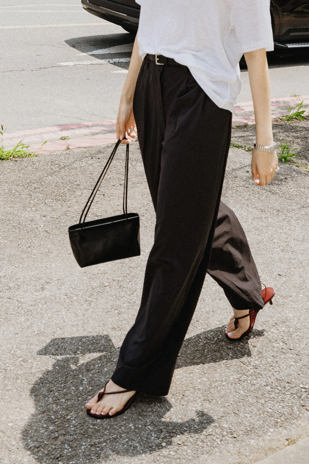 스앨더 30870_Premium double-tuck cotton wide trousers 상품 이미지 2