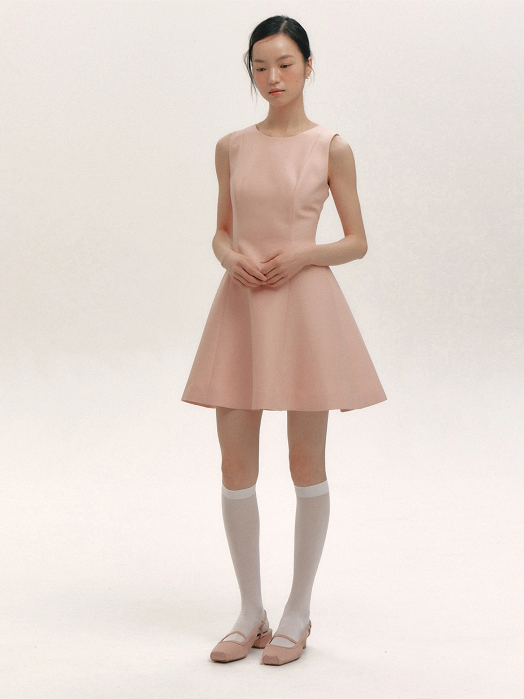 플로움 Bud Sleeveless Dress - Mini(WoolSilk)(2color) 상품 이미지 2