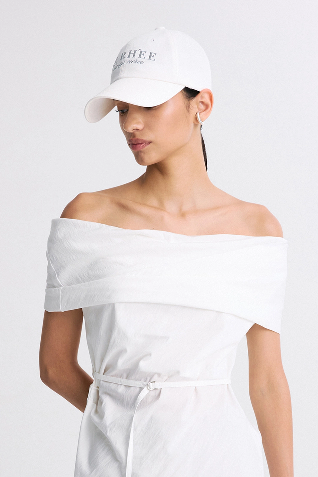 리이 EMBROIDERED LOGO CAP WHITE 상품 이미지 3