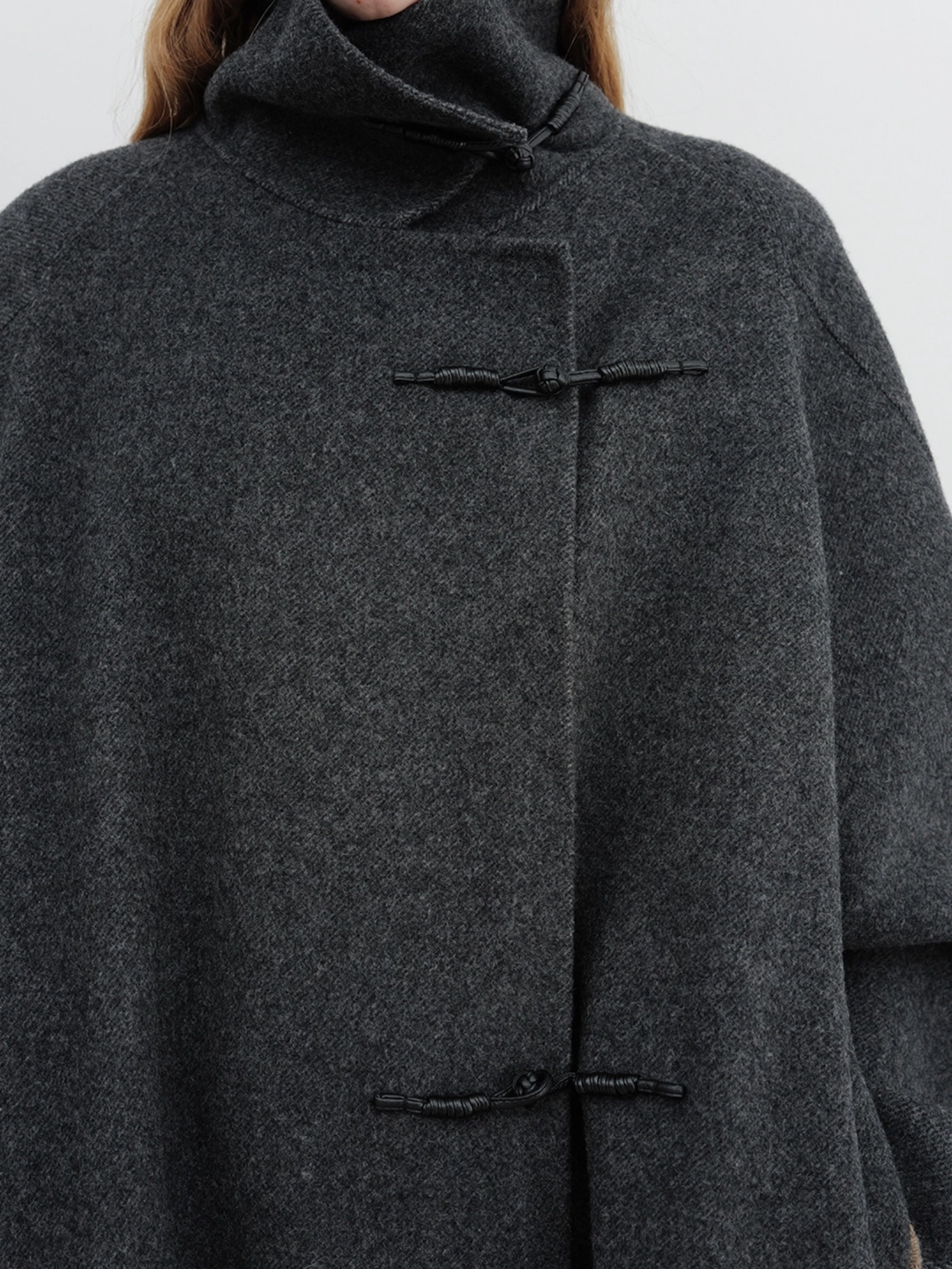 에레 HIGH-NECK HANDMADE COAT [DARK GREY] - EHRE 상품 이미지 1