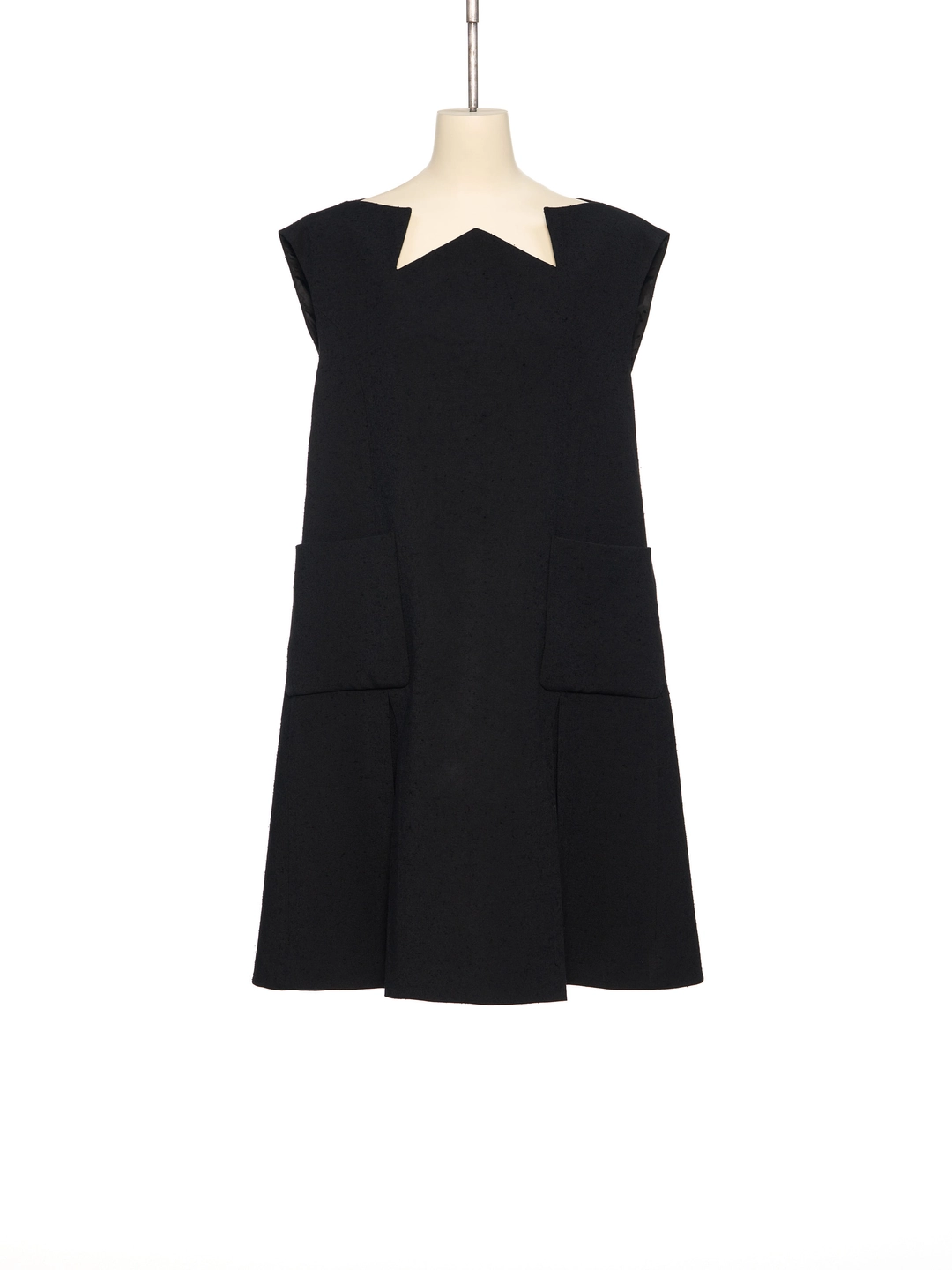 푸쉬버튼 SS26 BLACK STAR NECKLINE A-LINE DRESS 상품 이미지 1