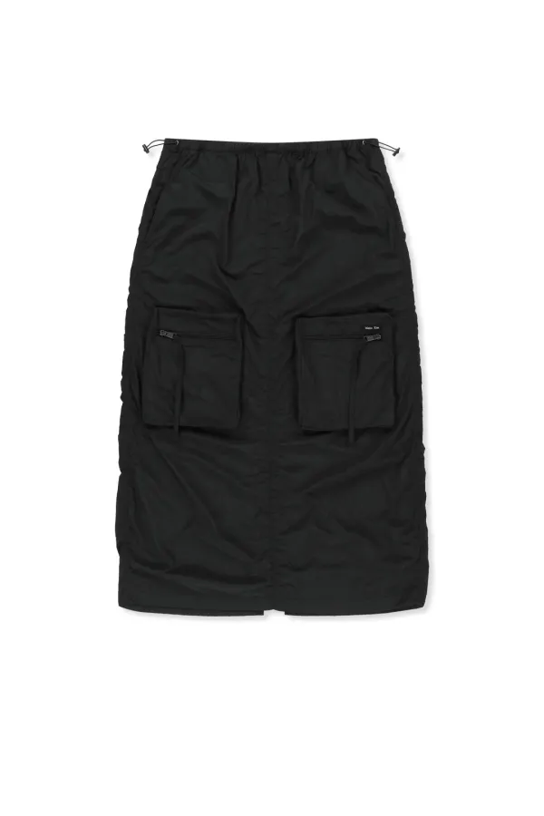 PATCH POCKET SHIRRING NYLON SKIRT IN BLACK