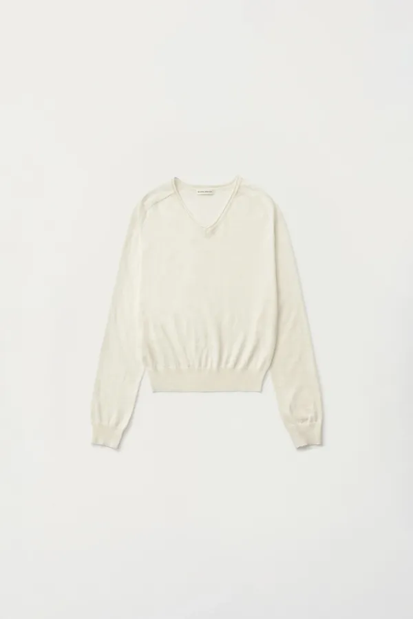 3RD / Sane v-neck pullover (Warm white)