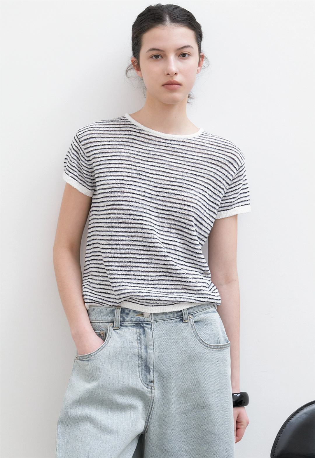아뜰리에 나인 (T-7245)BOUCLE ROUND NECK STRIPED KNIT 상품 이미지 3