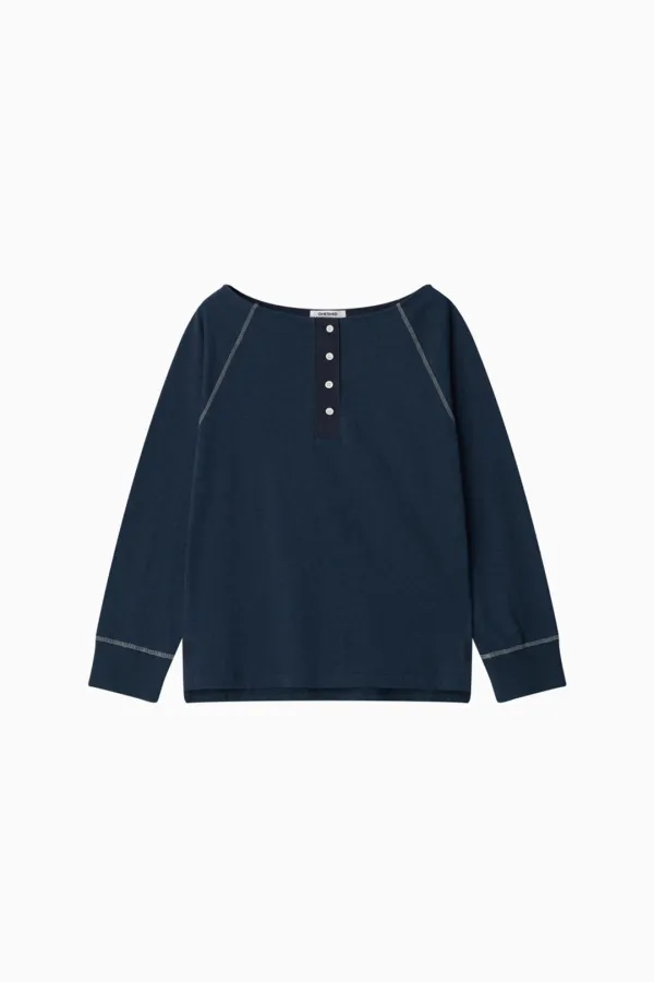 BOAT NECK BUTTON LONG SLEEVE, NAVY