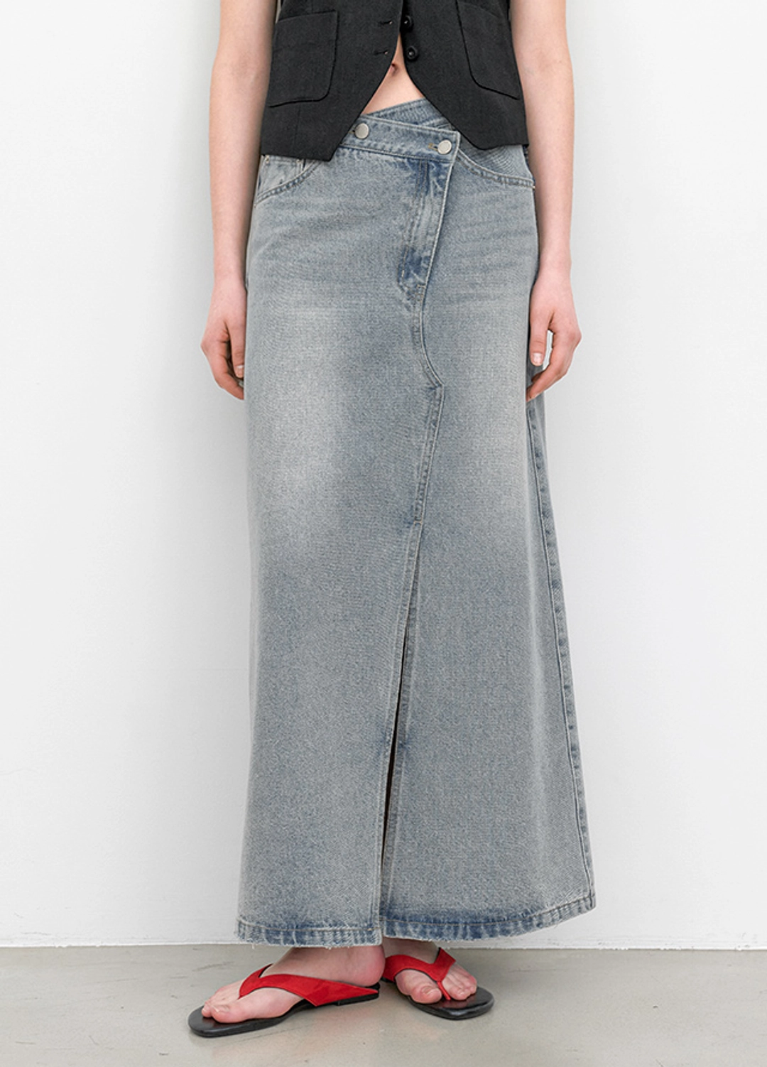 아뜰리에 나인 (SK-5096)UNBALANCED DENIM MAXI SKIRT 상품 이미지 3