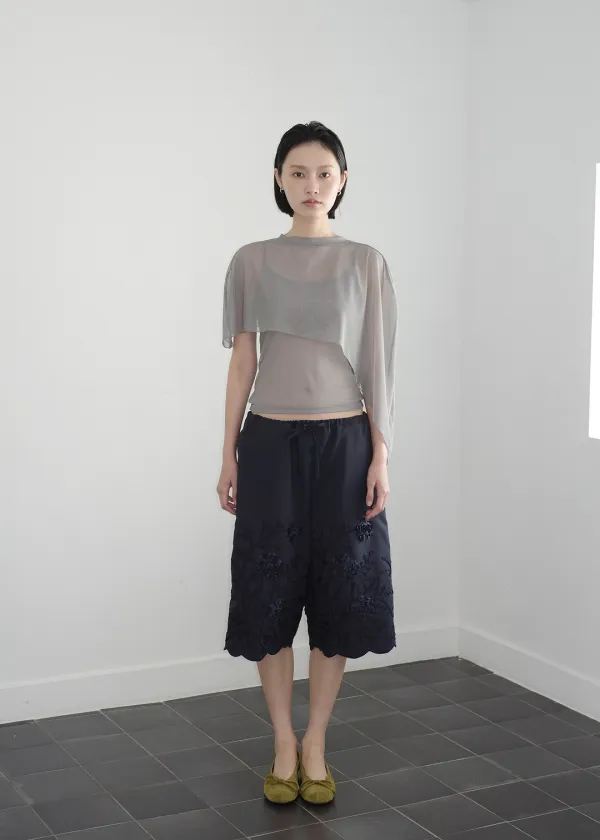 [ 2차 프리오더 ] POPPY HALF PANTS [NAVY]
