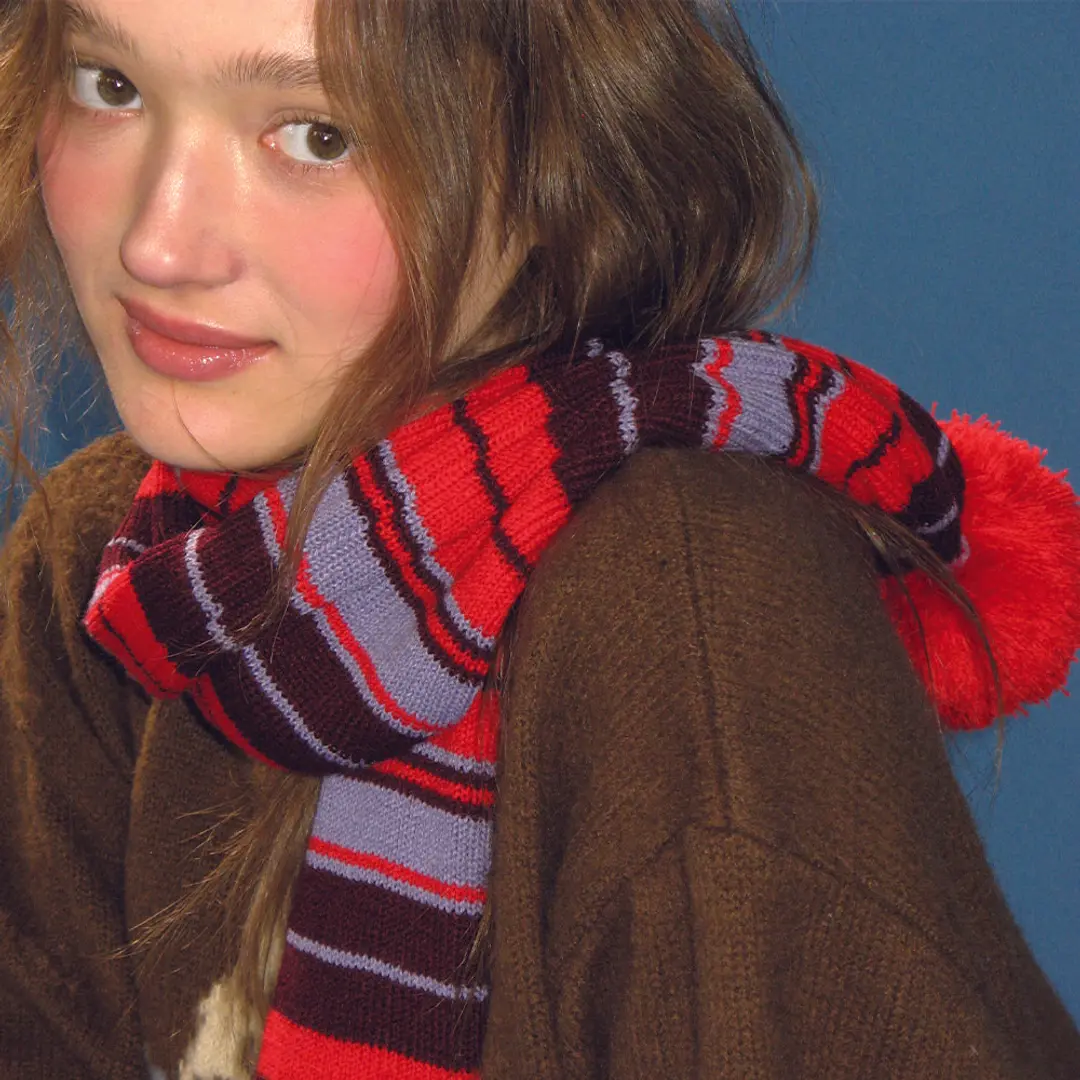 론론 MULTI STRIPE BELL KNIT MUFFLER BLACK RED 상품 이미지 1