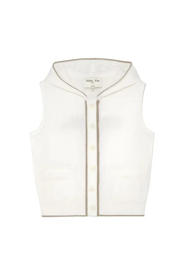 WRINKLE HOODY BUTTON KNIT VEST IN IVORY