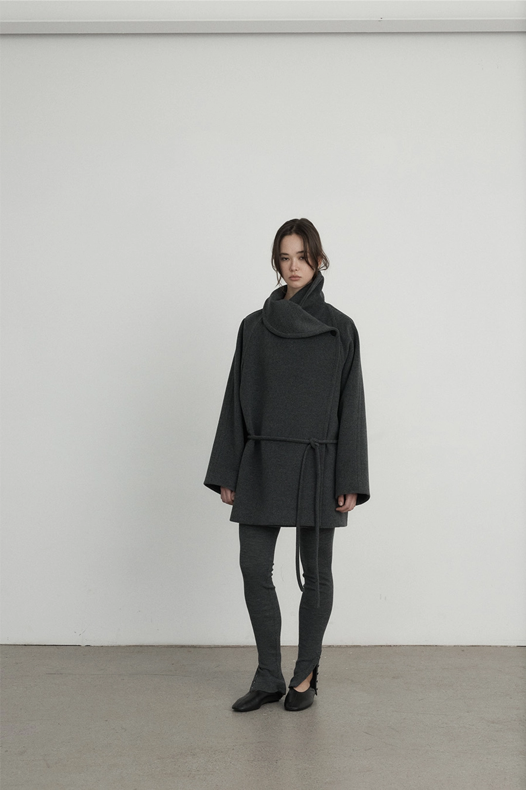 르917 STAND NECK WOOL HALF COAT [CHARCOAL] 상품 이미지 2