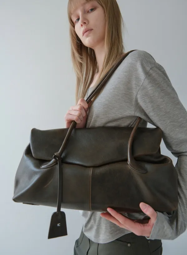 [11/3 예약배송] [Exclusive] Haricot Mini Flap Bag_Brown - LOW CLASSIC