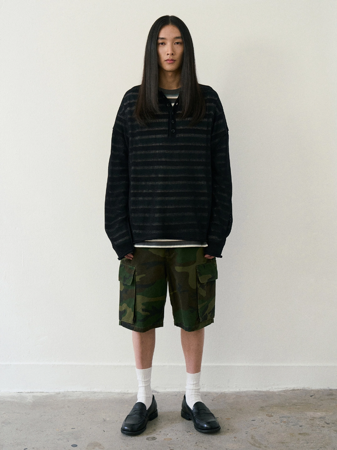 파르티멘토 Cut-off Henley Neck Knit_Black 상품 이미지 2