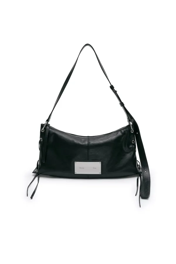 EYELET SHIRRING SHOULDER BAG IN BLACK