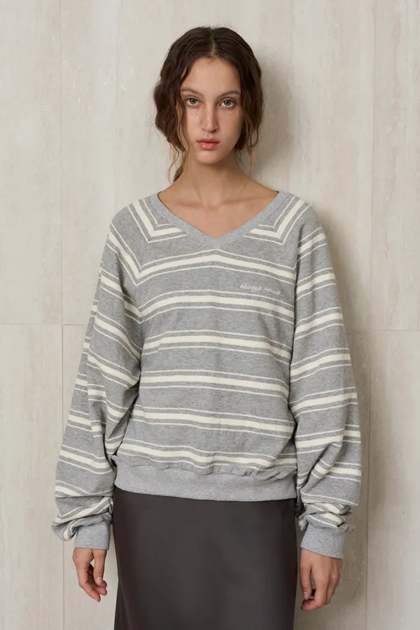 STRIPED KNIT PULLOVER GRAY