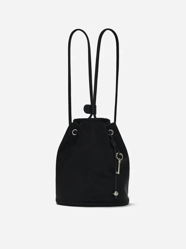 Simple Bucket Backpack Nylon Black