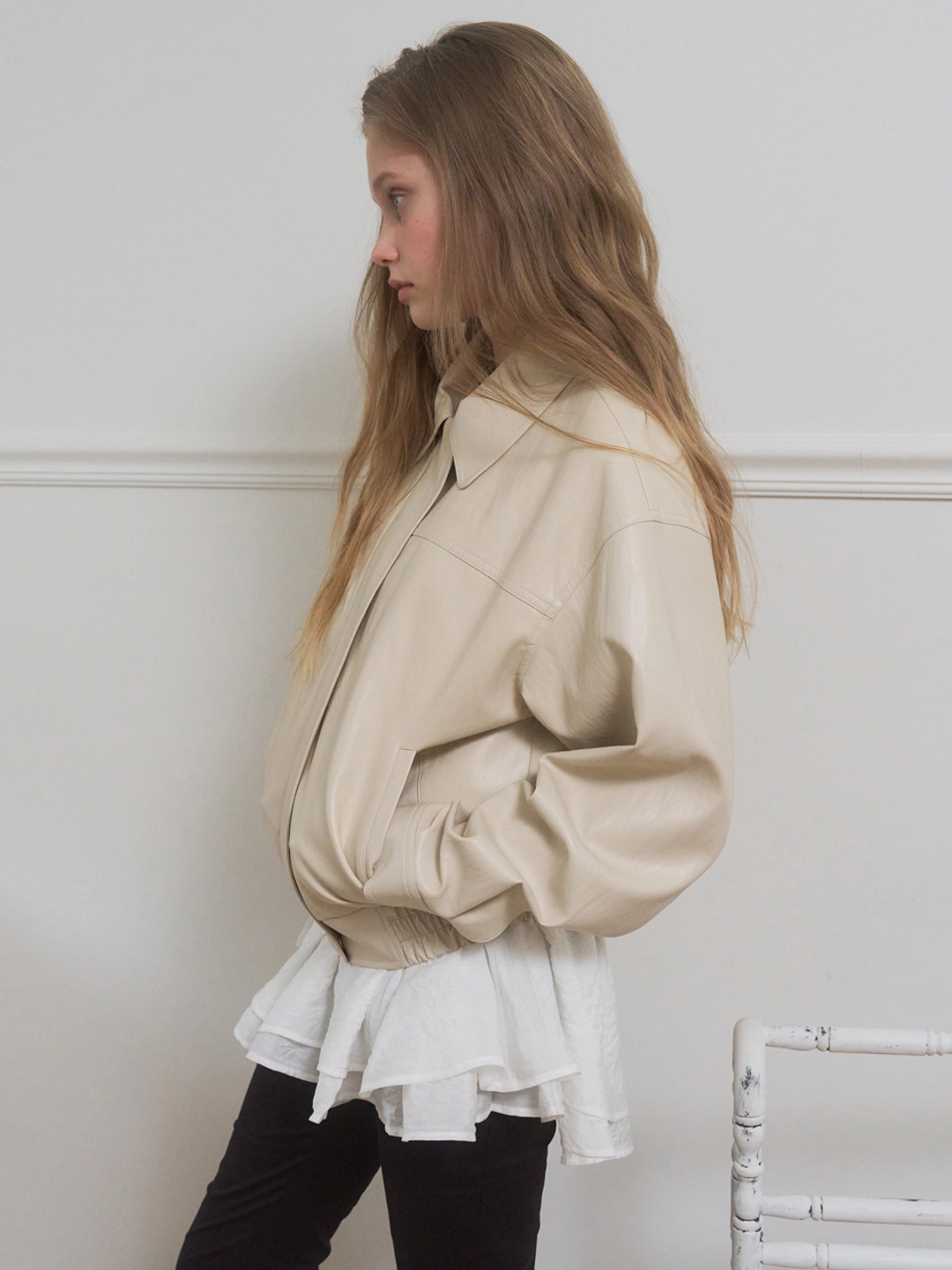 어몽 A FAUX LEATHER JUMPER_BEIGE 상품 이미지 1