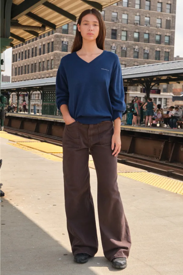[Release] Meld V-Neck Knit - Blue Navy