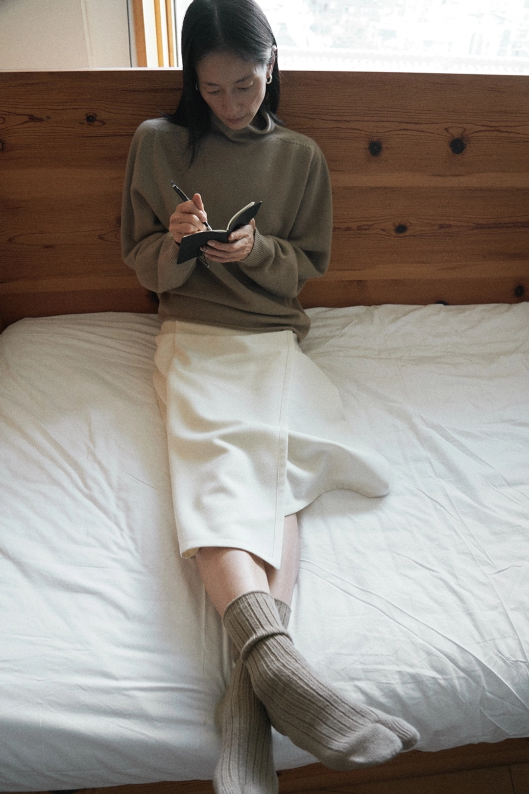 에이치에이트 PLAIN HALF NECK SWEATER ( MILK CARAMEL ) 상품 이미지 2