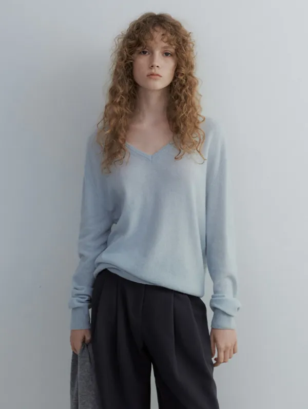 [Cashmere] Easy V-neck Knit (Powder Blue)