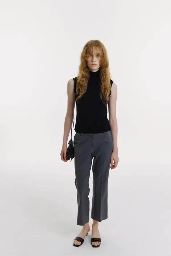 Low-rise Flared Pants