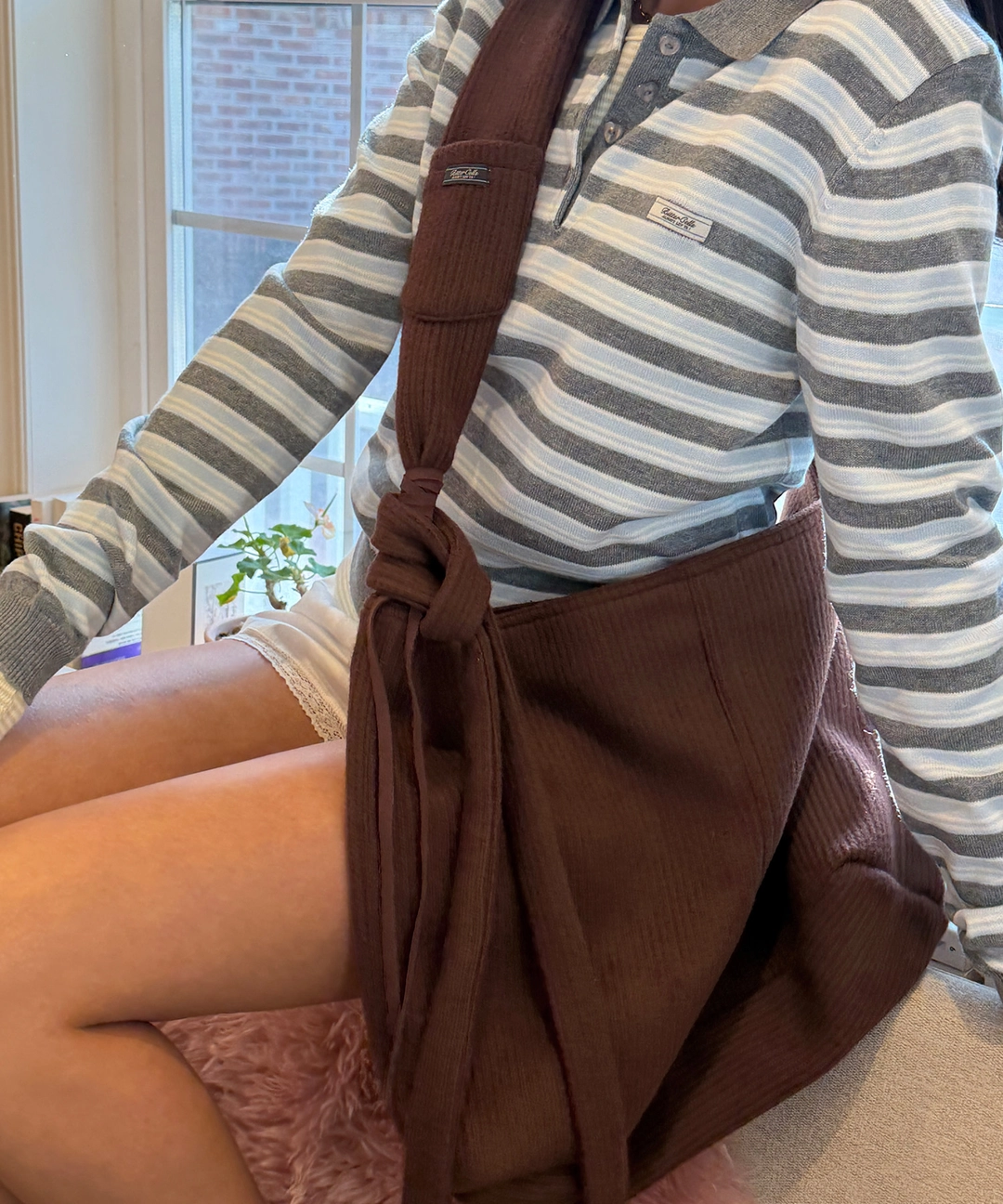 비터셀즈 Rolling Knit Big Bag-Brown 상품 이미지 2
