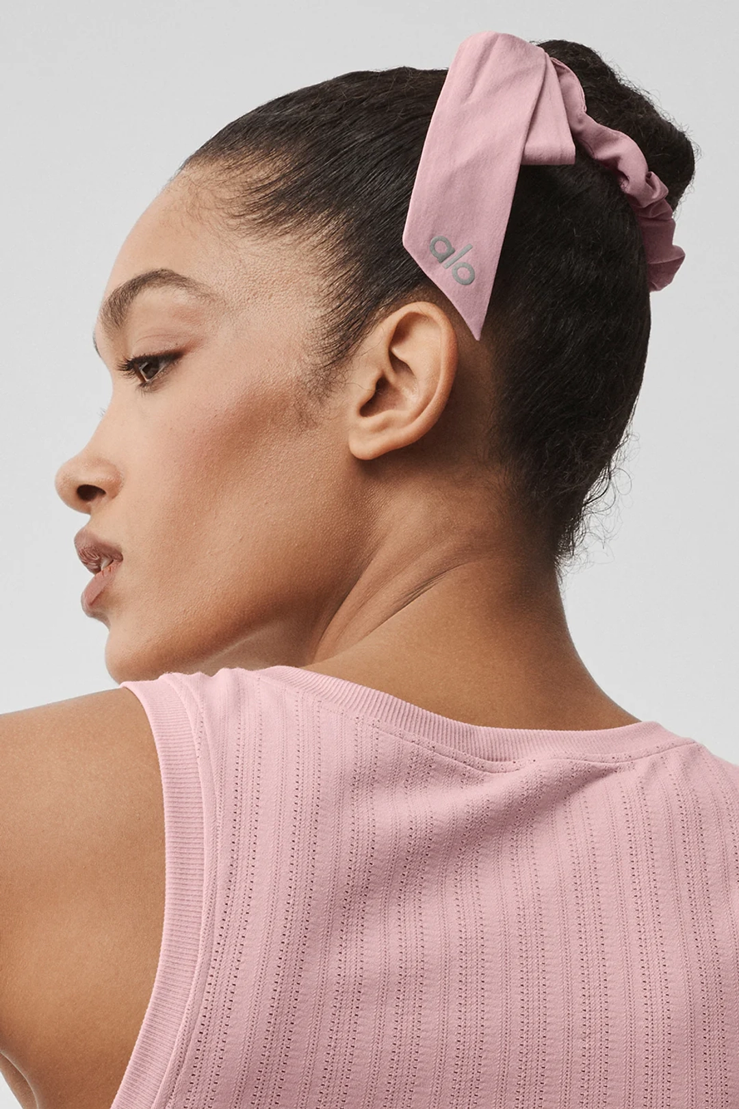 알로요가 Love Knots Tie Scrunchie - Vintage Pink 상품 이미지 1