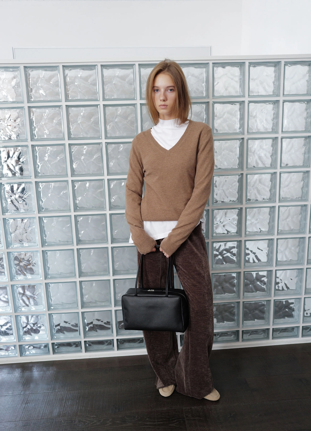 페블엠 Kate Large Shoulder Bag - Black 상품 이미지 2