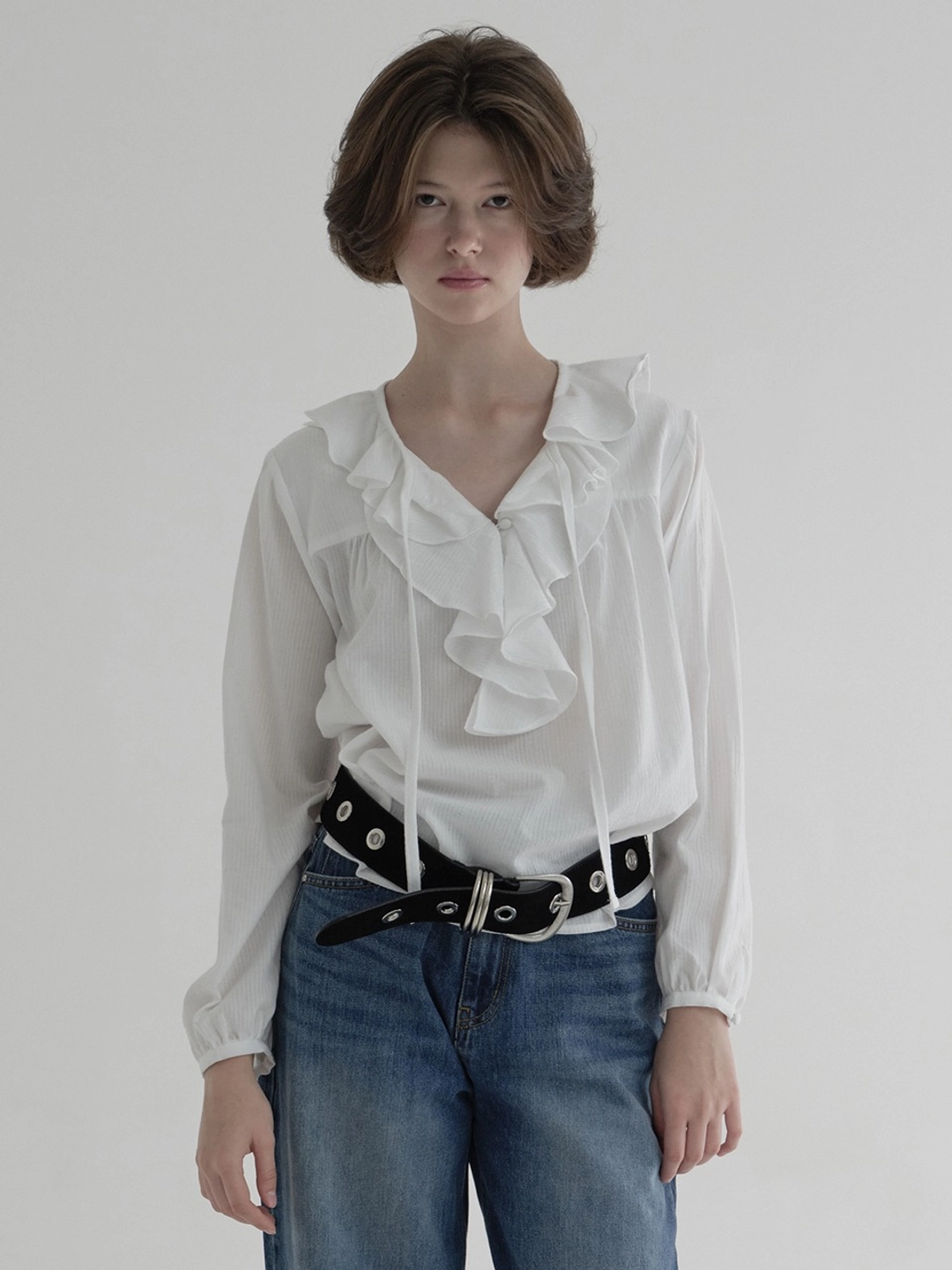마가린핑거스 RUFFLE STRAP BLOUSE (WHITE) 상품 이미지 2