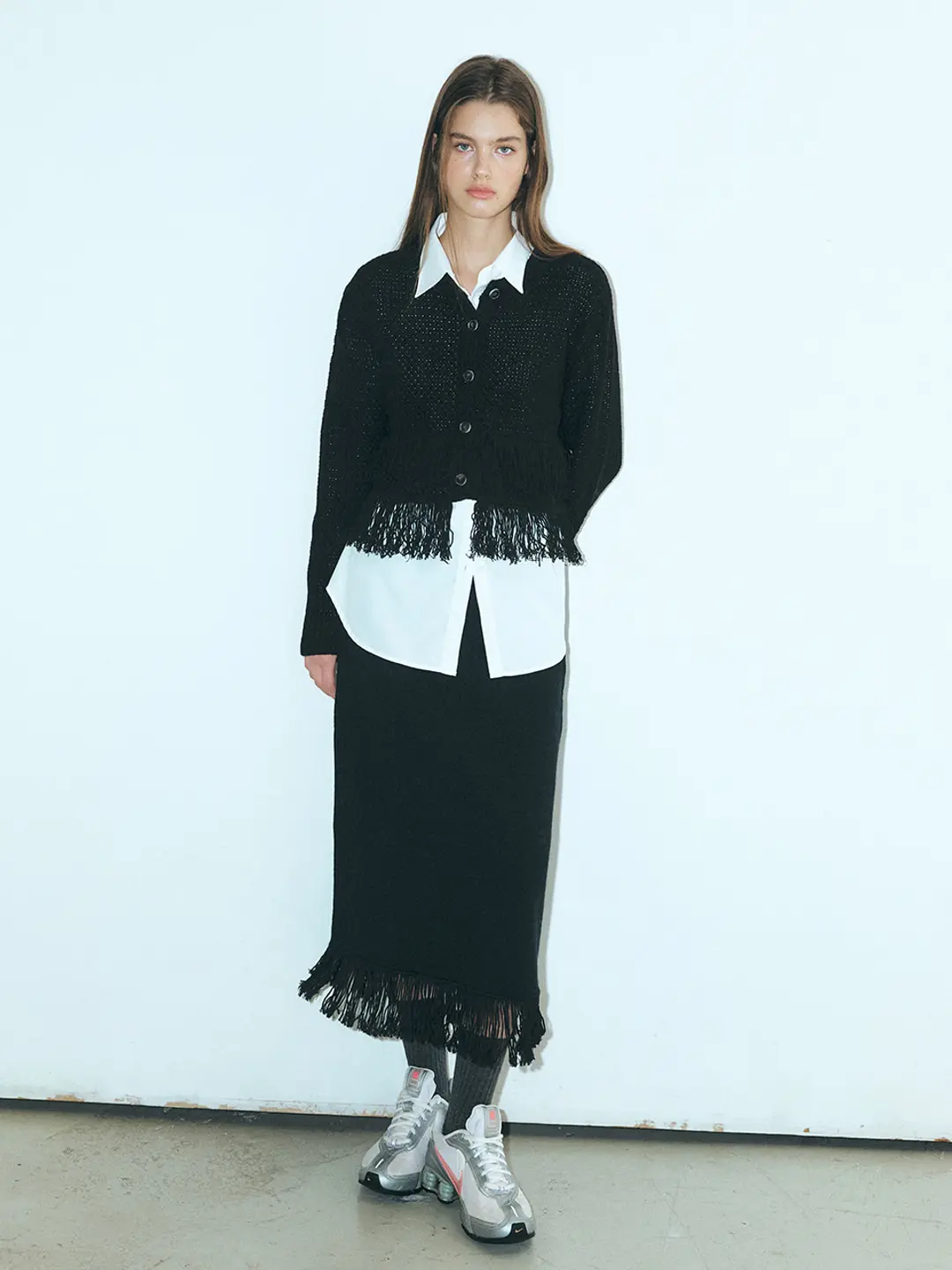 에트몽 Fringe Knitted Skirt, Black 상품 이미지 1