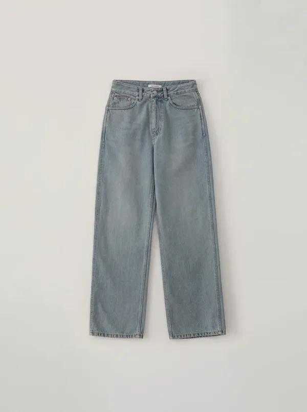 STRAIGHT DENIM PANTS_WASHED BLUE