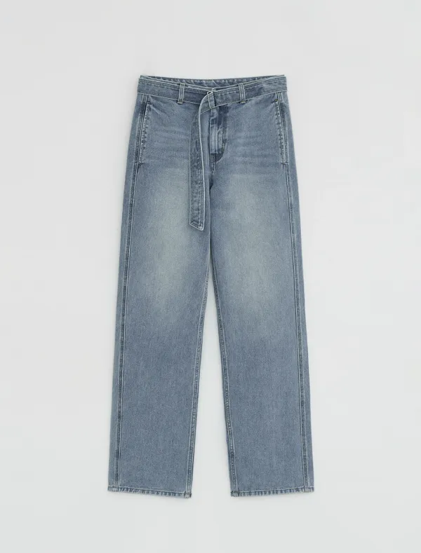STITCHED BELT DENIM PANTS [LIGHT BLUE]
