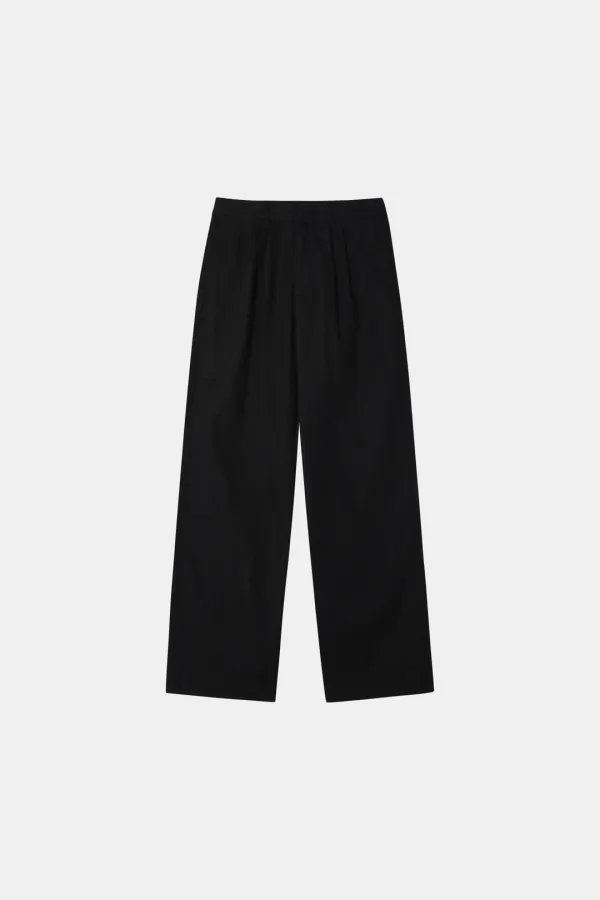 Double Pintuck Pants in Black