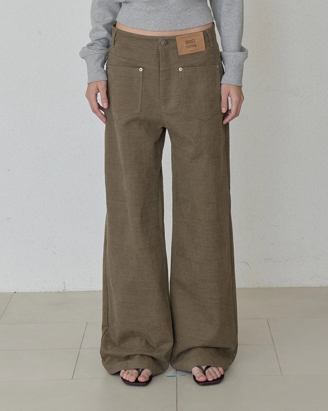 오데스 REVERSE PATCHED COTTON PANTS - BROWN 상품 이미지 2