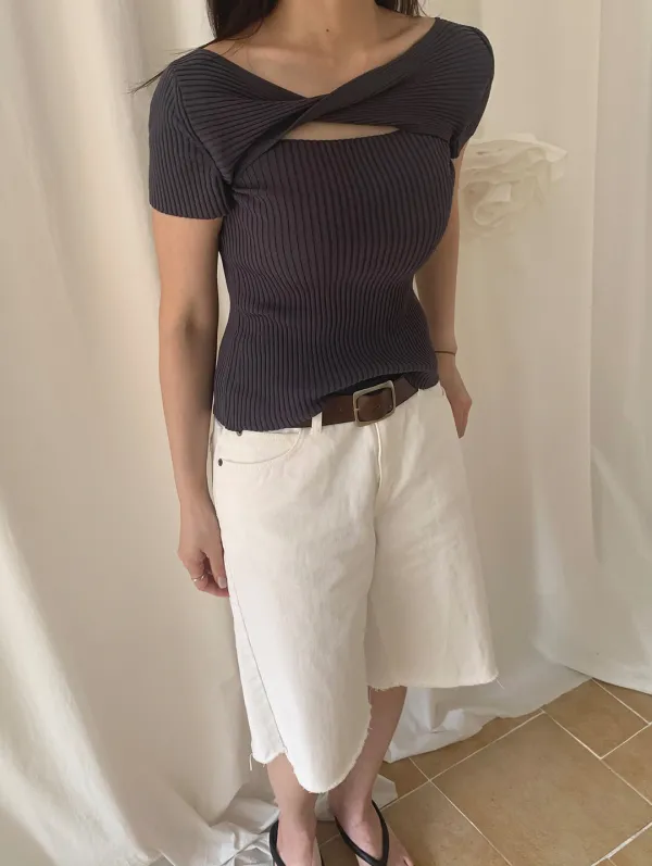 Twist Knit Top (Charcoal)